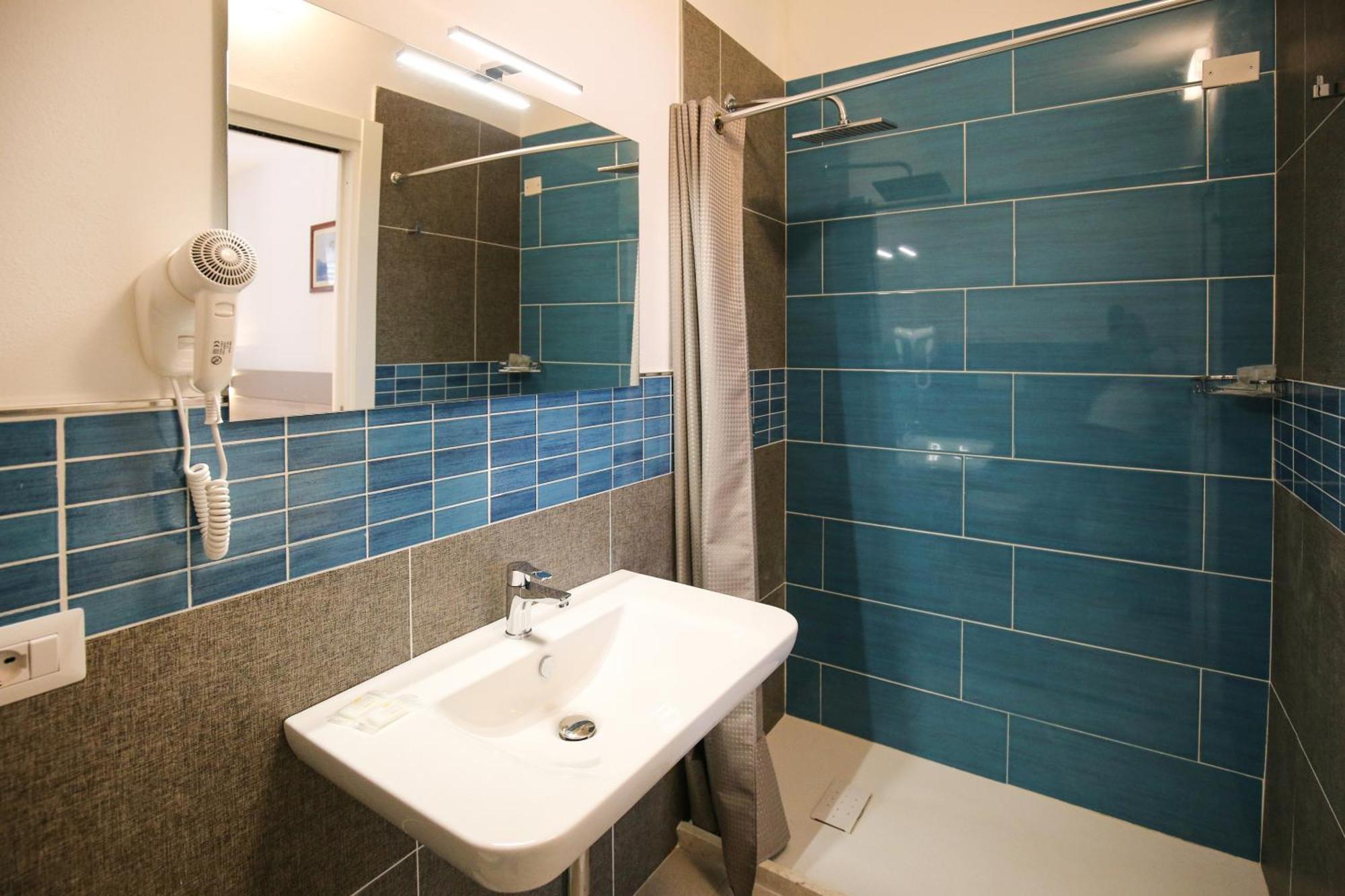 The Square Castelsardo Hotel Ngoại thất bức ảnh